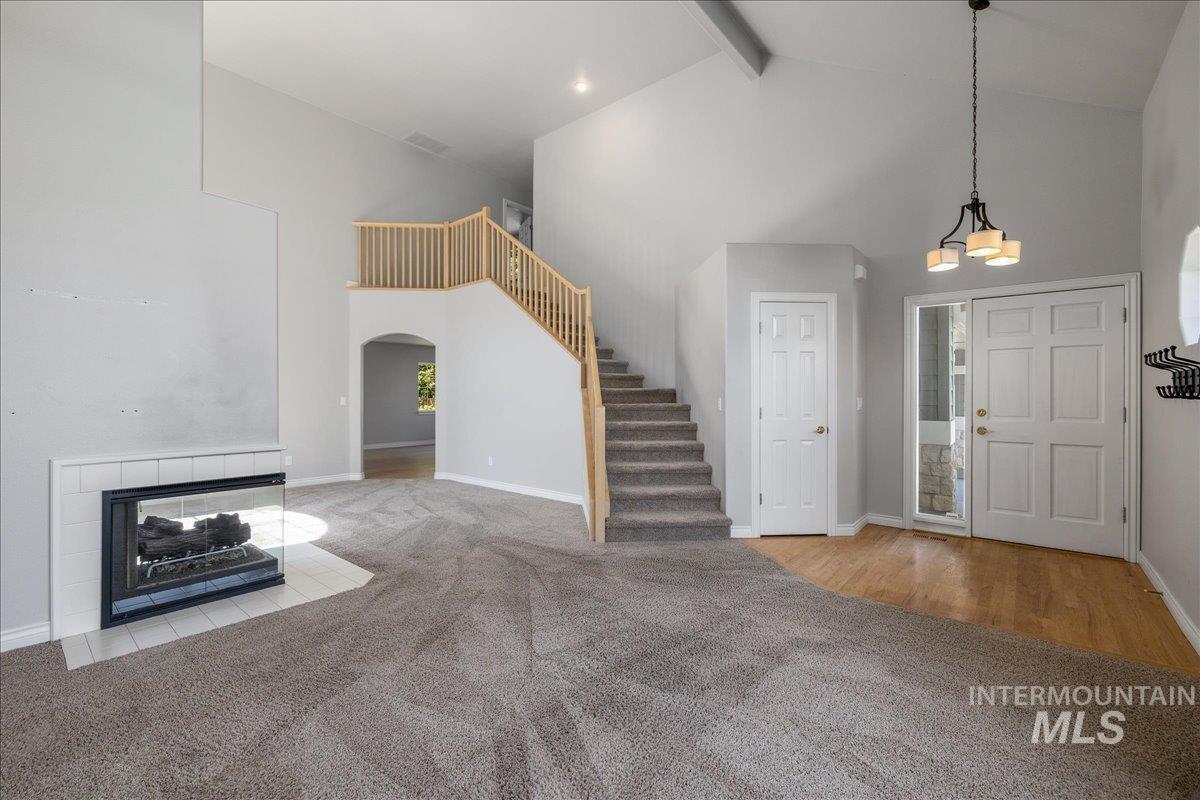366 E Brookhollow Dr, Boise, Idaho 83716, 3 Bedrooms, 2.5 Bathrooms, Residential For Sale, Price $585,000,MLS 99001052