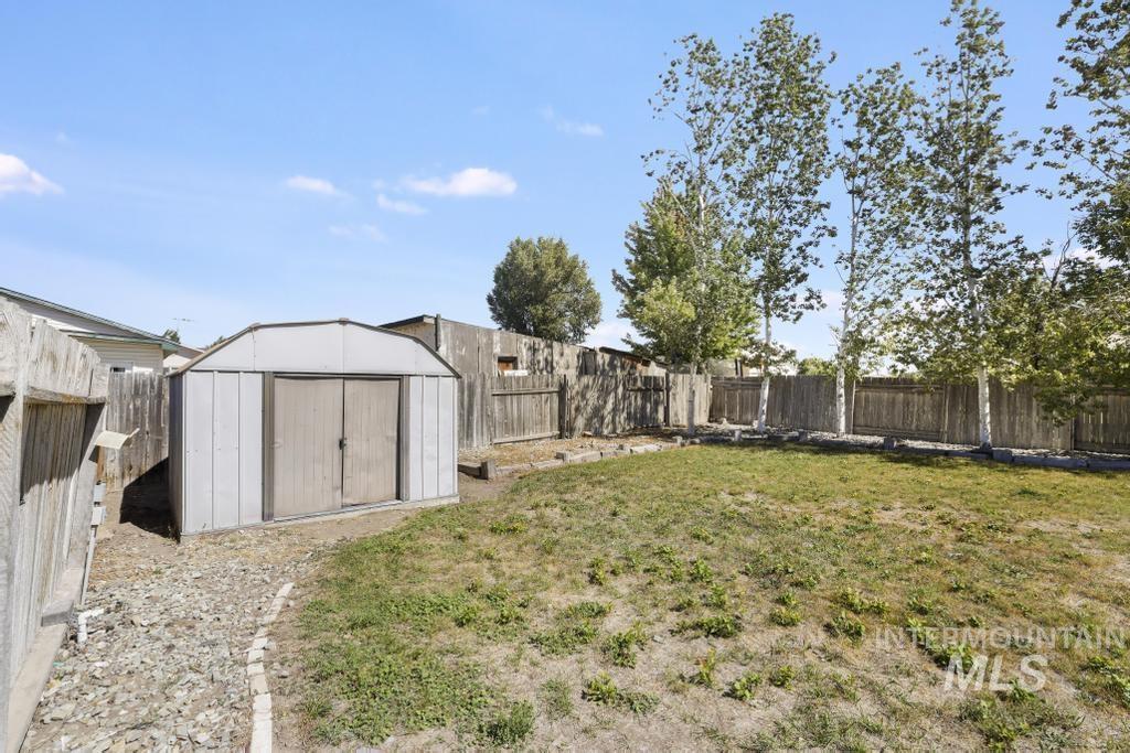 2220 Macs Ave, Heyburn, Idaho 83336, 3 Bedrooms, 1 Bathroom, Residential For Sale, Price $264,900,MLS 99001056