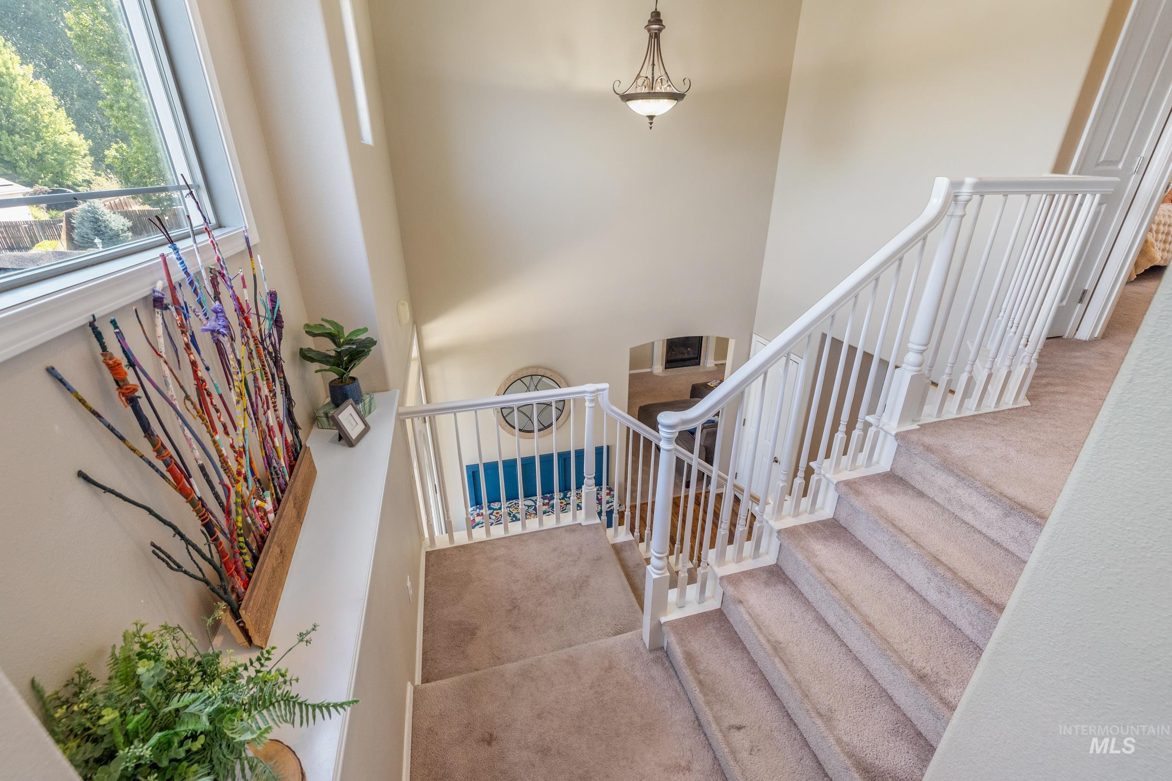 9727 W Geronimo Court, Boise, Idaho 83709, 4 Bedrooms, 2.5 Bathrooms, Residential For Sale, Price $600,000,MLS 99001057