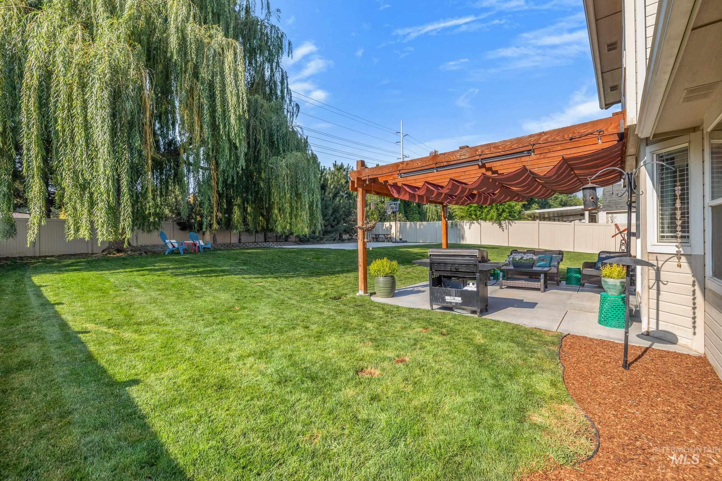 9727 W Geronimo Court, Boise, Idaho 83709, 4 Bedrooms, 2.5 Bathrooms, Residential For Sale, Price $600,000,MLS 99001057