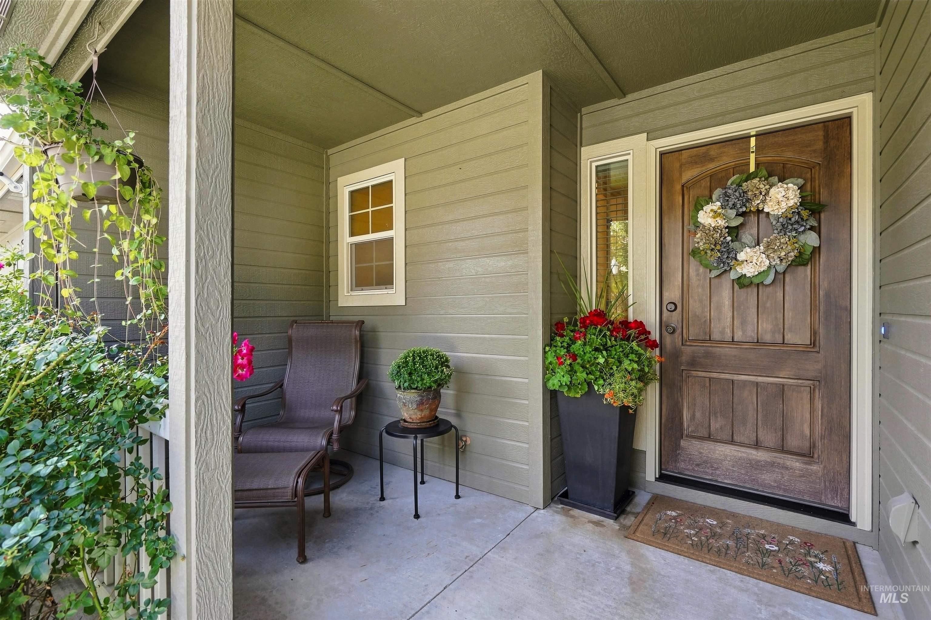 663 N Shadowfox PL, Eagle, Idaho 83616, 3 Bedrooms, 2.5 Bathrooms, Residential For Sale, Price $444,000,MLS 99001059