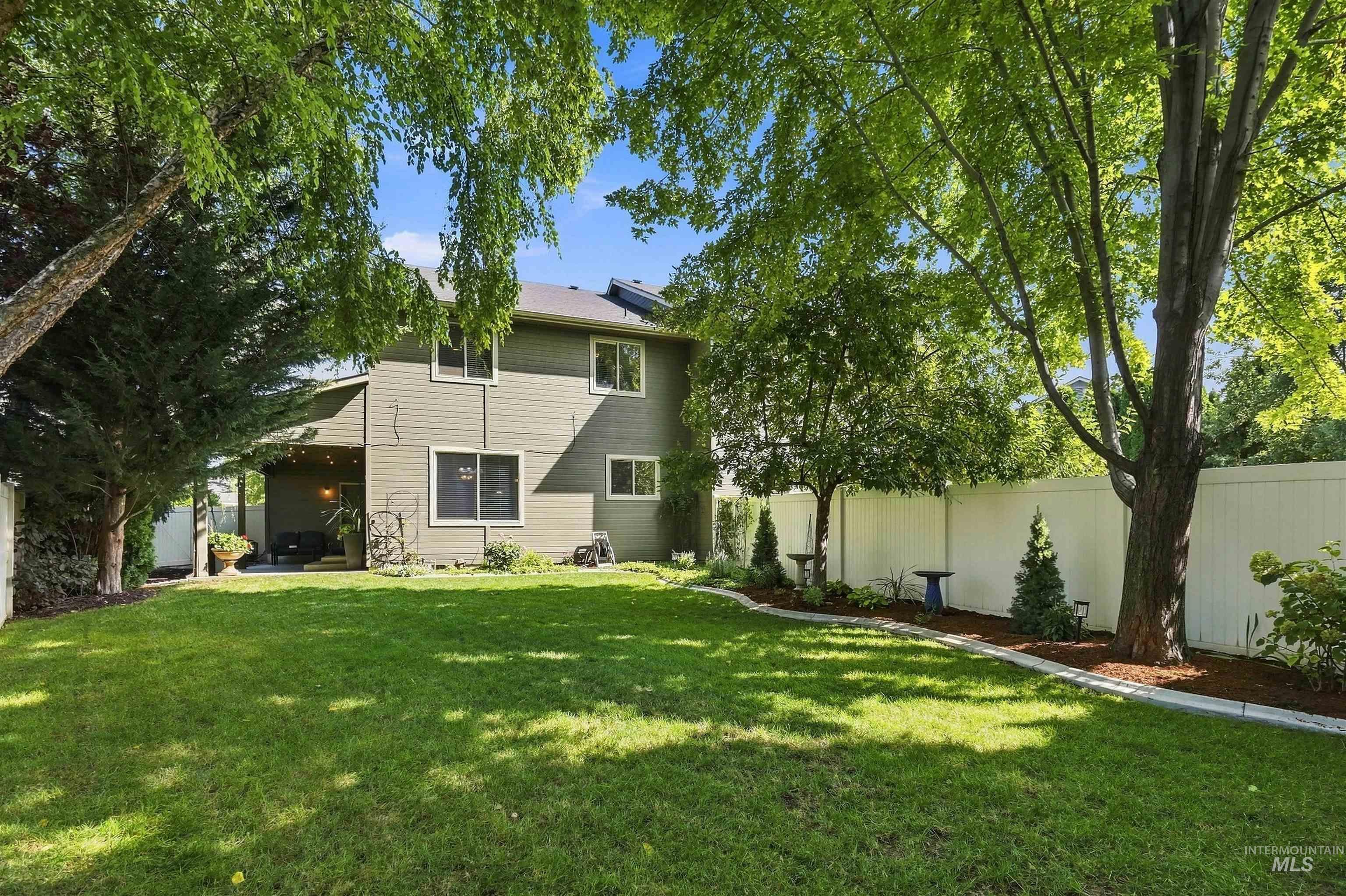 663 N Shadowfox PL, Eagle, Idaho 83616, 3 Bedrooms, 2.5 Bathrooms, Residential For Sale, Price $444,000,MLS 99001059