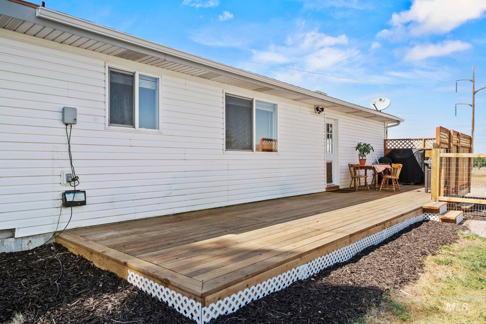 13270 S Cloverdale Road, Kuna, Idaho 83634, 3 Bedrooms, 2 Bathrooms, Residential For Sale, Price $825,000, 99001065