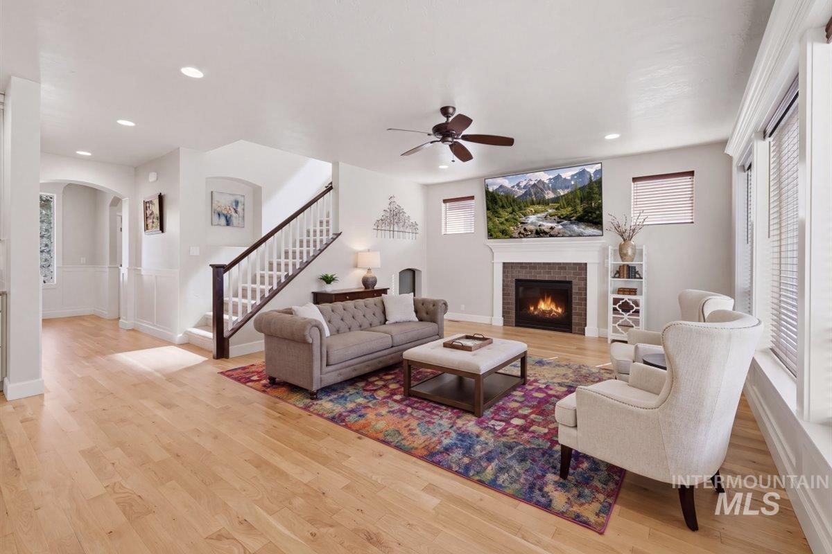 579 W Gable St, Meridian, Idaho 83646, 5 Bedrooms, 3 Bathrooms, Residential For Sale, Price $815,000, 99001067