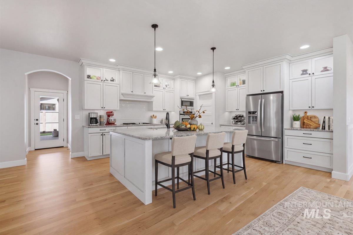 579 W Gable St, Meridian, Idaho 83646, 5 Bedrooms, 3 Bathrooms, Residential For Sale, Price $815,000, 99001067