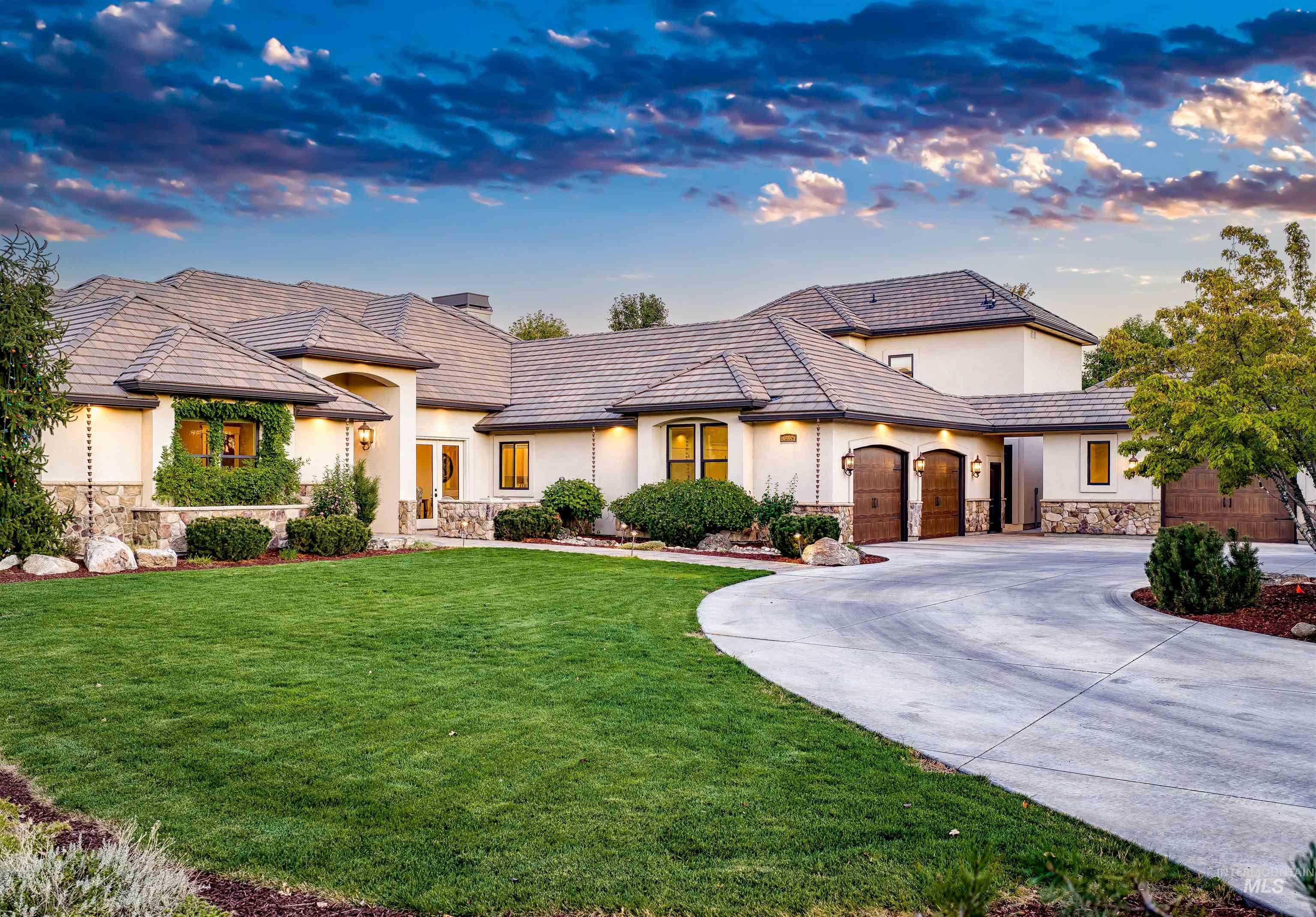6462 N. Spurwing Ln., Meridian, Idaho 83646, 4 Bedrooms, 5 Bathrooms, Residential For Sale, Price $2,599,900, 99001072