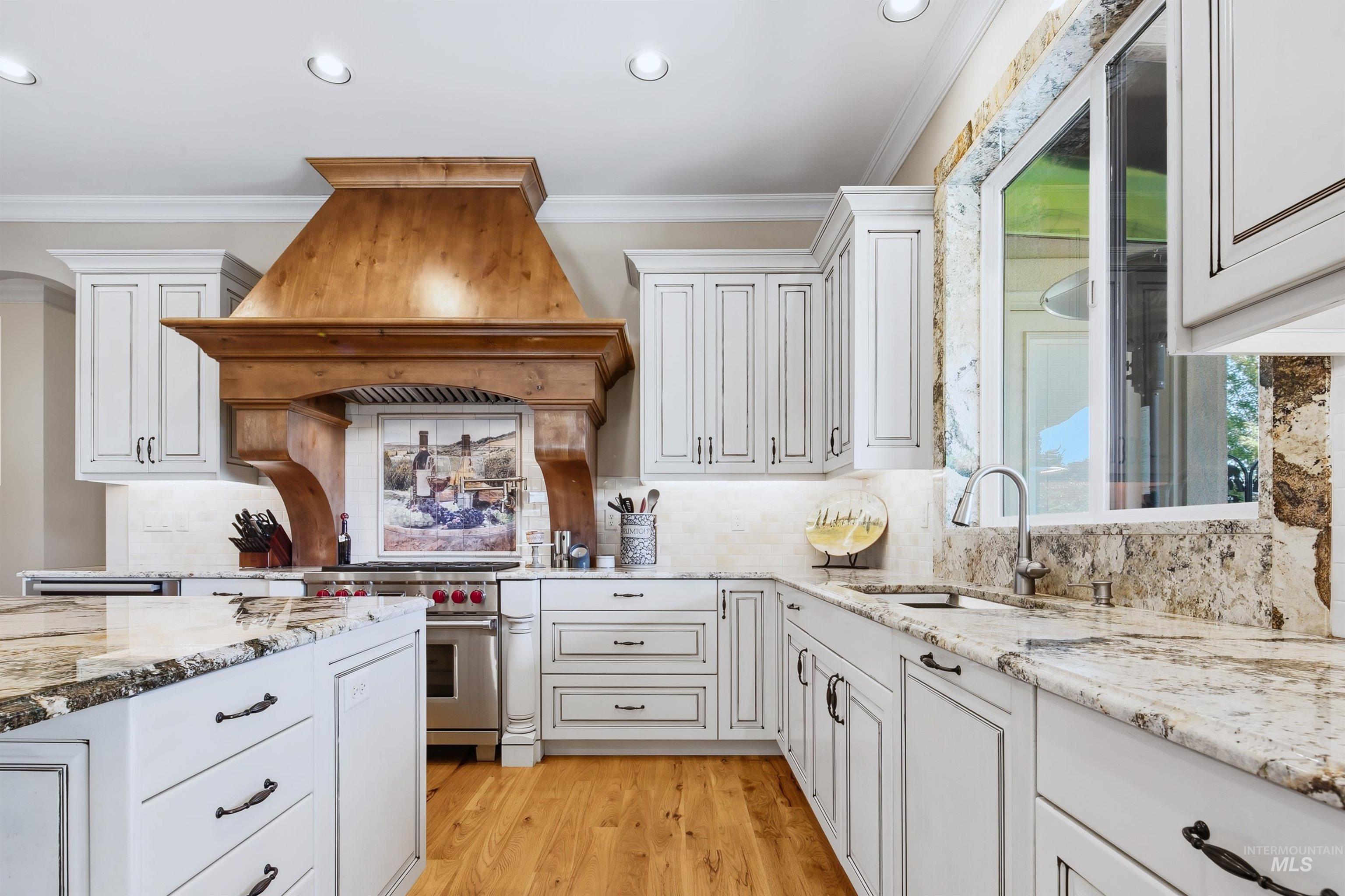 6462 N. Spurwing Ln., Meridian, Idaho 83646, 4 Bedrooms, 5 Bathrooms, Residential For Sale, Price $2,599,900, 99001072