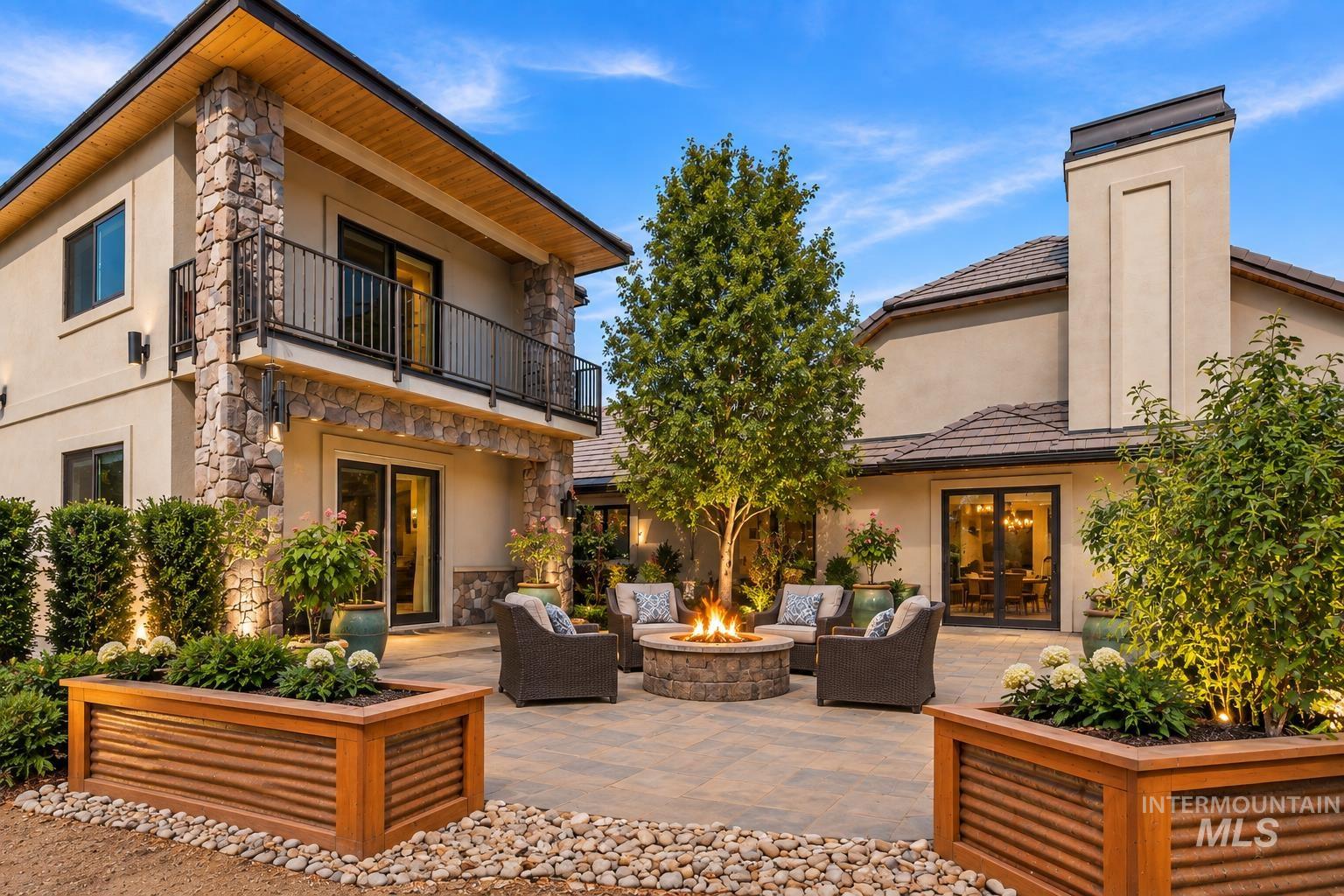 6462 N. Spurwing Ln., Meridian, Idaho 83646, 4 Bedrooms, 5 Bathrooms, Residential For Sale, Price $2,599,900, 99001072