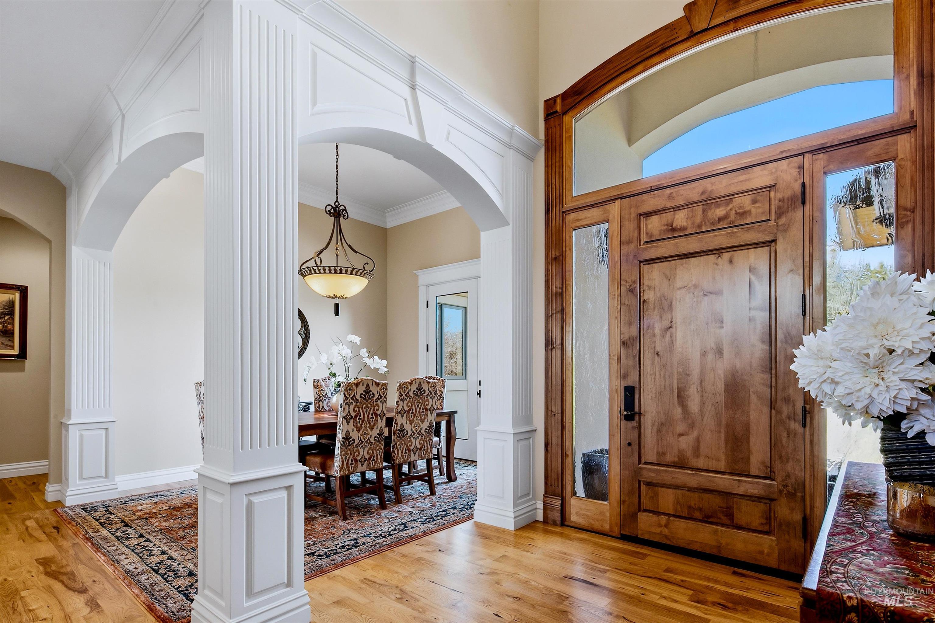6462 N. Spurwing Ln., Meridian, Idaho 83646, 4 Bedrooms, 5 Bathrooms, Residential For Sale, Price $2,599,900, 99001072