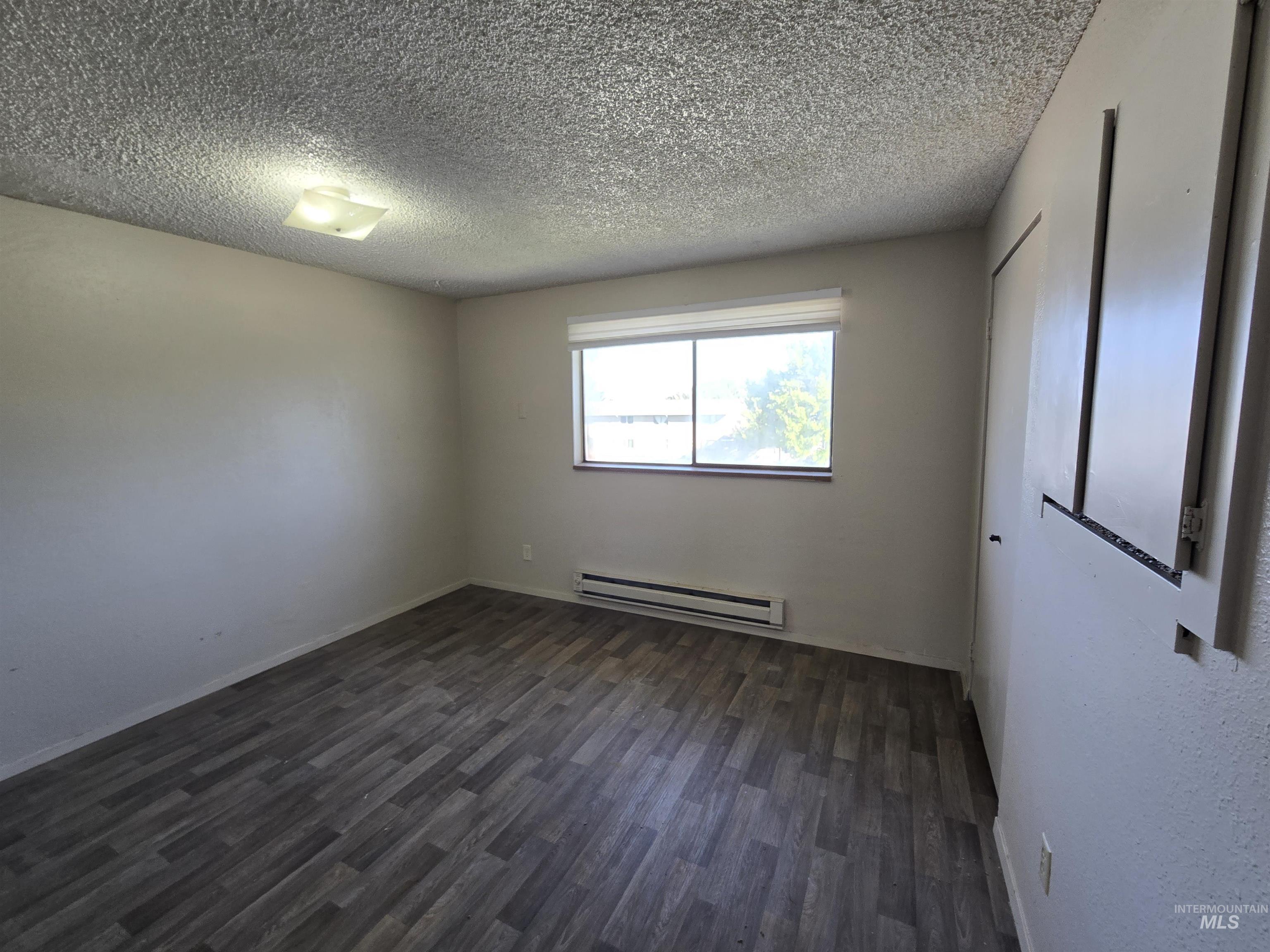 259 W Pheasant Rd, Twin Falls, Idaho 83301, 2 Bedrooms, 1 Bathroom, Residential For Sale, Price $187,500, 99001078