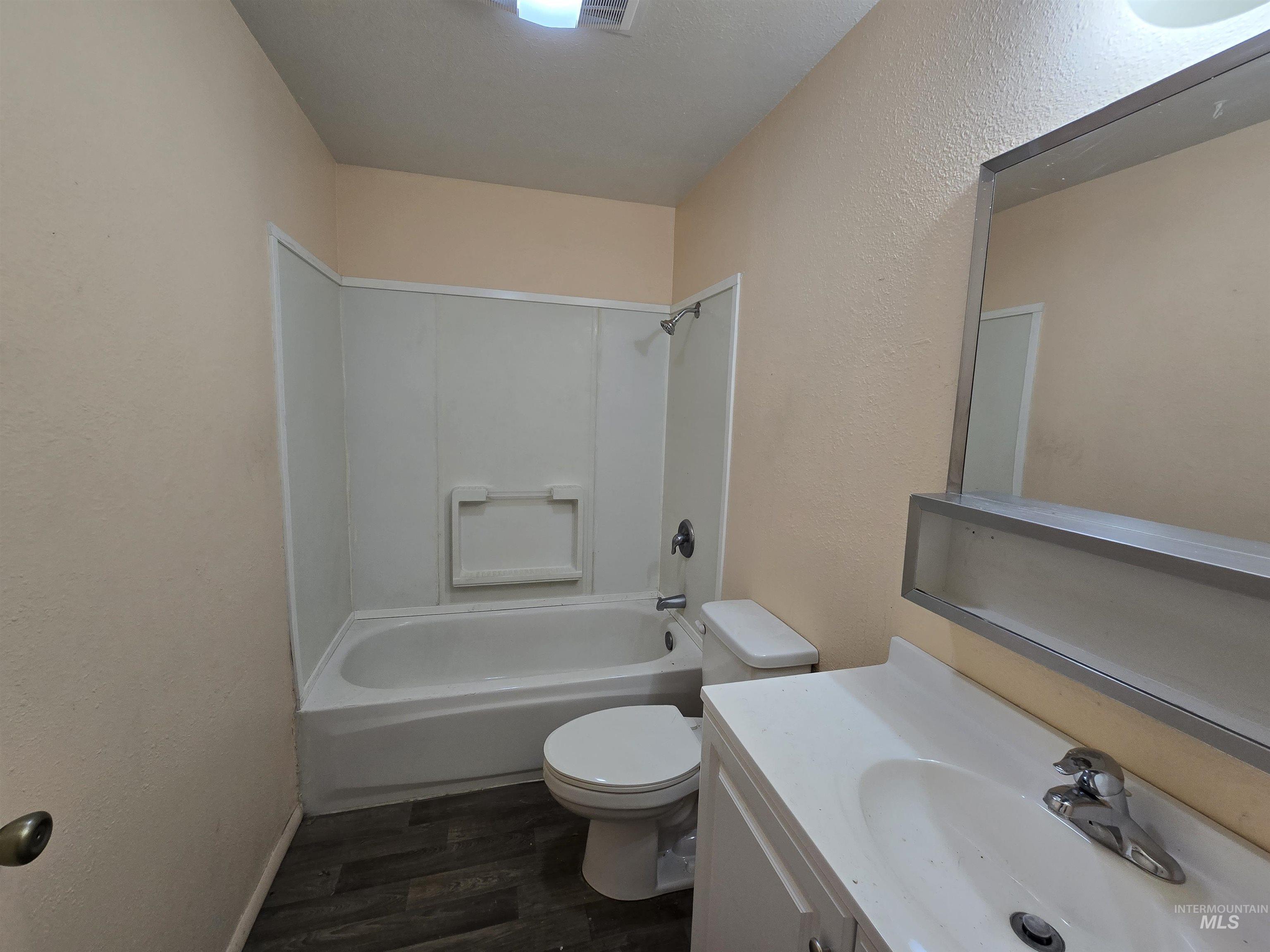 259 W Pheasant Rd, Twin Falls, Idaho 83301, 2 Bedrooms, 1 Bathroom, Residential For Sale, Price $187,500, 99001078