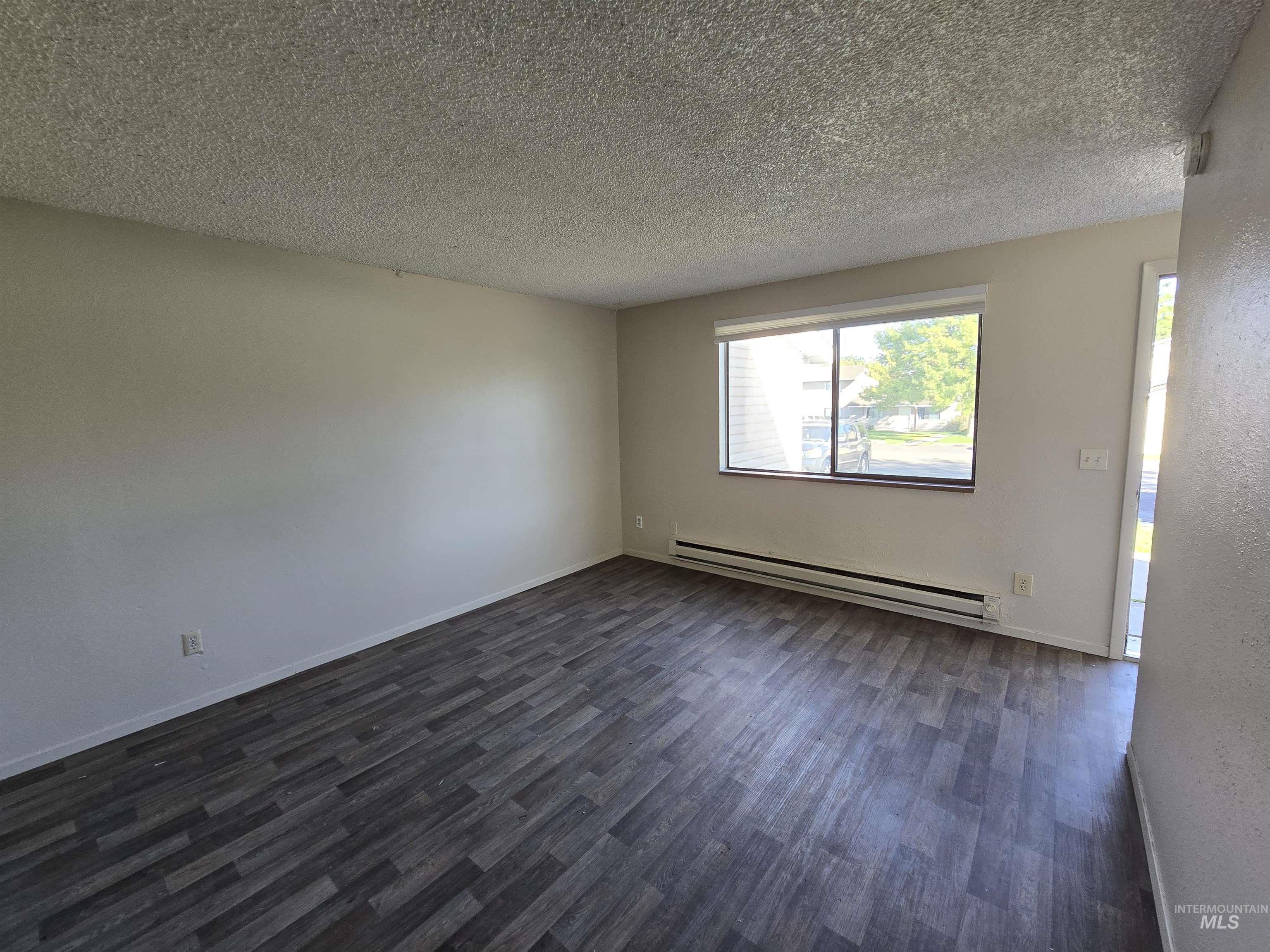 259 W Pheasant Rd, Twin Falls, Idaho 83301, 2 Bedrooms, 1 Bathroom, Residential For Sale, Price $187,500, 99001078