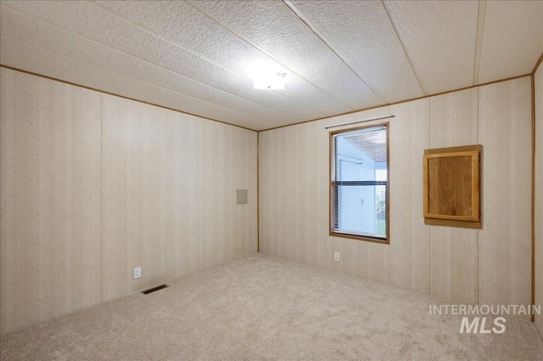 1907 W Flamingo Ave #44, Nampa, Idaho 83651, 3 Bedrooms, 2 Bathrooms, Residential For Sale, Price $175,000,MLS 99001079