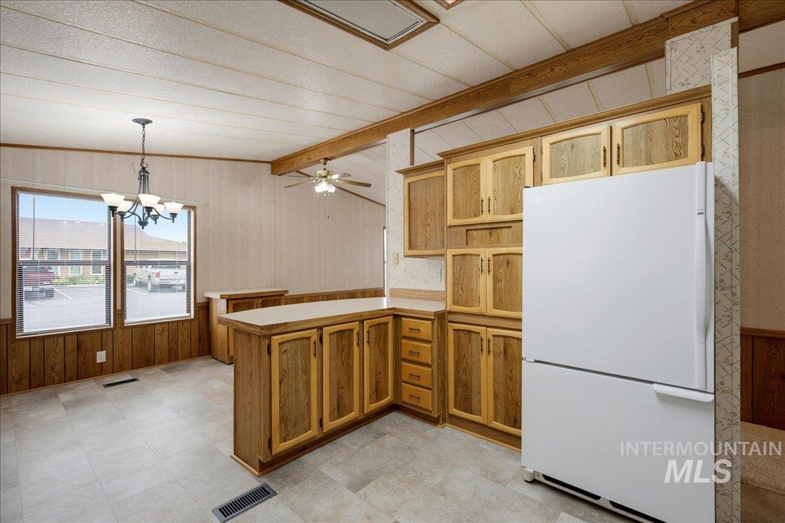 1907 W Flamingo Ave #44, Nampa, Idaho 83651, 3 Bedrooms, 2 Bathrooms, Residential For Sale, Price $175,000,MLS 99001079