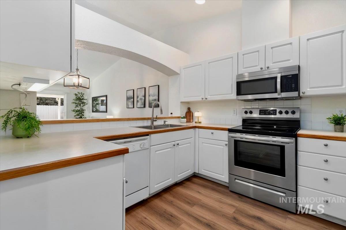 6223 W Villa Park Street, Boise, Idaho 83703, 2 Bedrooms, 2 Bathrooms, Residential For Sale, Price $374,900, 99001080