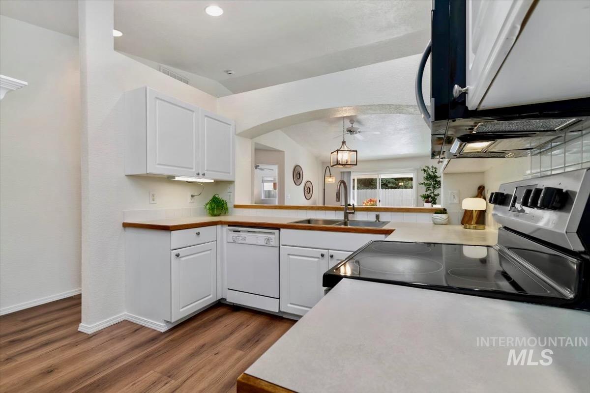 6223 W Villa Park Street, Boise, Idaho 83703, 2 Bedrooms, 2 Bathrooms, Residential For Sale, Price $374,900, 99001080