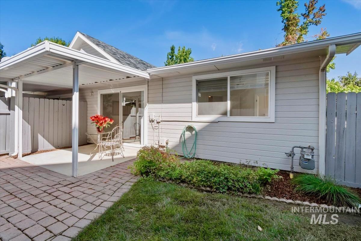 6223 W Villa Park Street, Boise, Idaho 83703, 2 Bedrooms, 2 Bathrooms, Residential For Sale, Price $374,900, 99001080