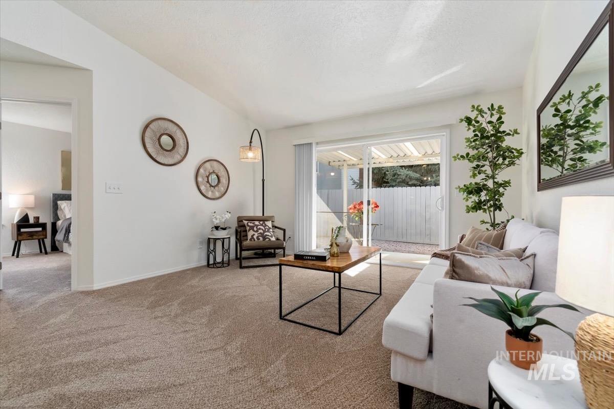6223 W Villa Park Street, Boise, Idaho 83703, 2 Bedrooms, 2 Bathrooms, Residential For Sale, Price $374,900, 99001080