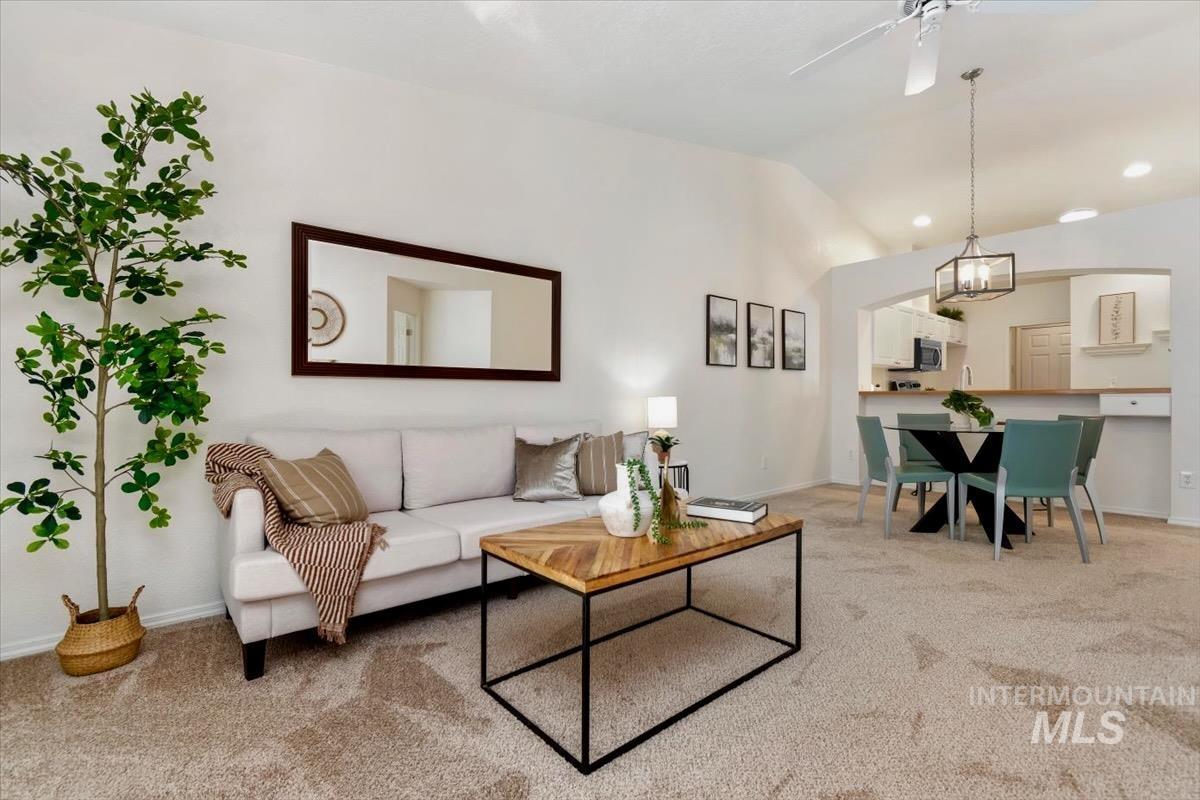 6223 W Villa Park Street, Boise, Idaho 83703, 2 Bedrooms, 2 Bathrooms, Residential For Sale, Price $374,900, 99001080