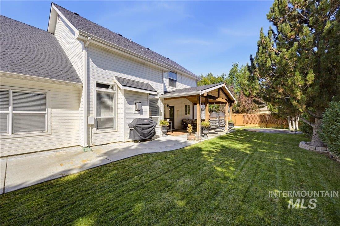 2573 E Ridgedale Dr., Eagle, Idaho 83616, 4 Bedrooms, 2.5 Bathrooms, Residential For Sale, Price $689,500, 99001081