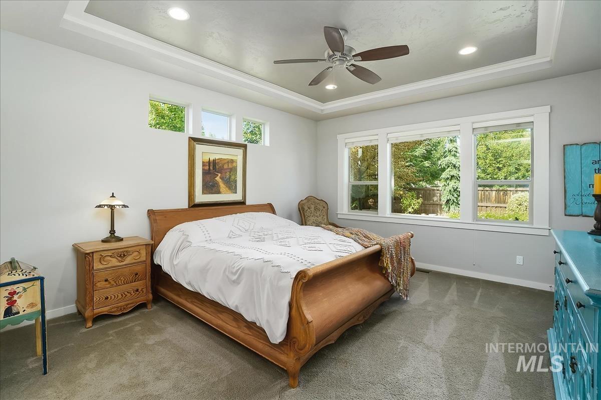 302 W Heston Dr, Meridian, Idaho 83646, 3 Bedrooms, 2.5 Bathrooms, Residential For Sale, Price $724,000, 99001086
