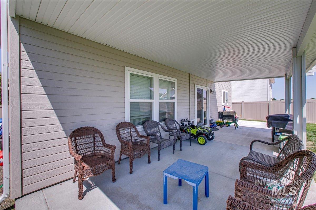 11299 W Taviton St, Nampa, Idaho 83651, 3 Bedrooms, 2.5 Bathrooms, Residential For Sale, Price $429,900, 99001090