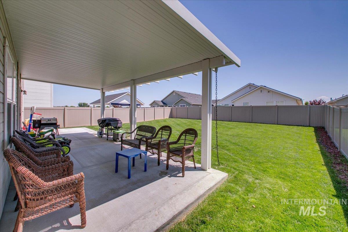 11299 W Taviton St, Nampa, Idaho 83651, 3 Bedrooms, 2.5 Bathrooms, Residential For Sale, Price $429,900, 99001090