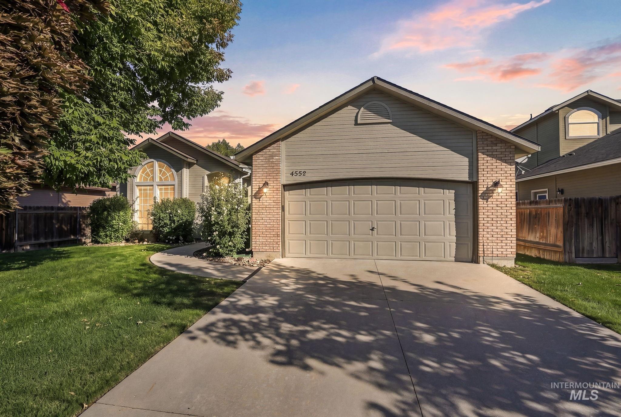 4352 E Arborvitae Dr, Boise, Idaho 83716, 3 Bedrooms, 2 Bathrooms, Residential For Sale, Price $599,900,MLS 99001091