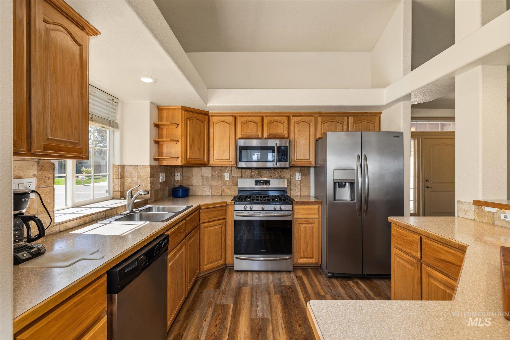 11354 W Mission Pointe Dr, Nampa, Idaho 83651, 3 Bedrooms, 2 Bathrooms, Residential For Sale, Price $399,900, 99001092