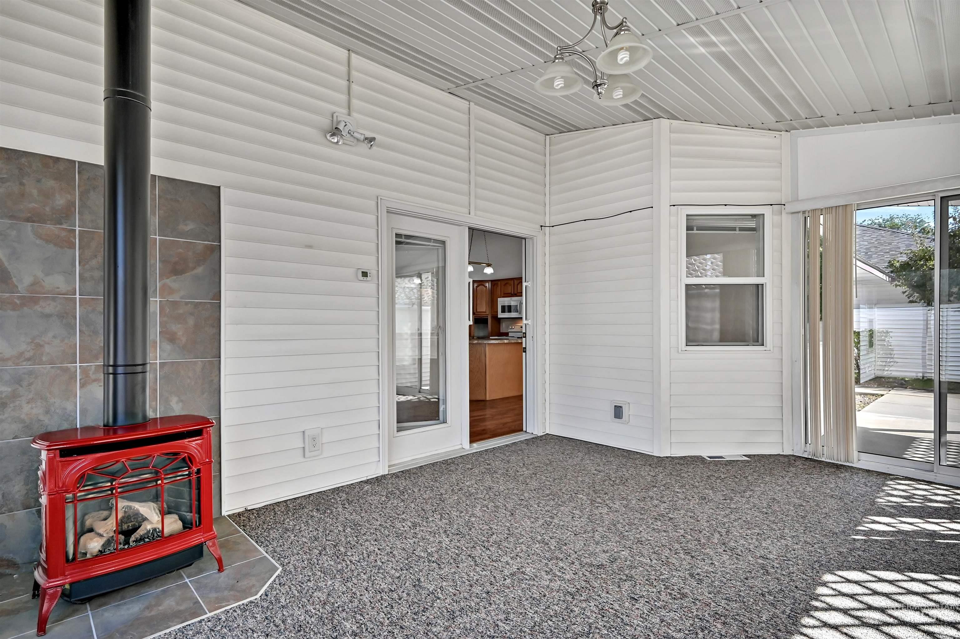 112 Country Lane Loop, Payette, Idaho 83661, 2 Bedrooms, 2 Bathrooms, Residential For Sale, Price $349,900, 99001100