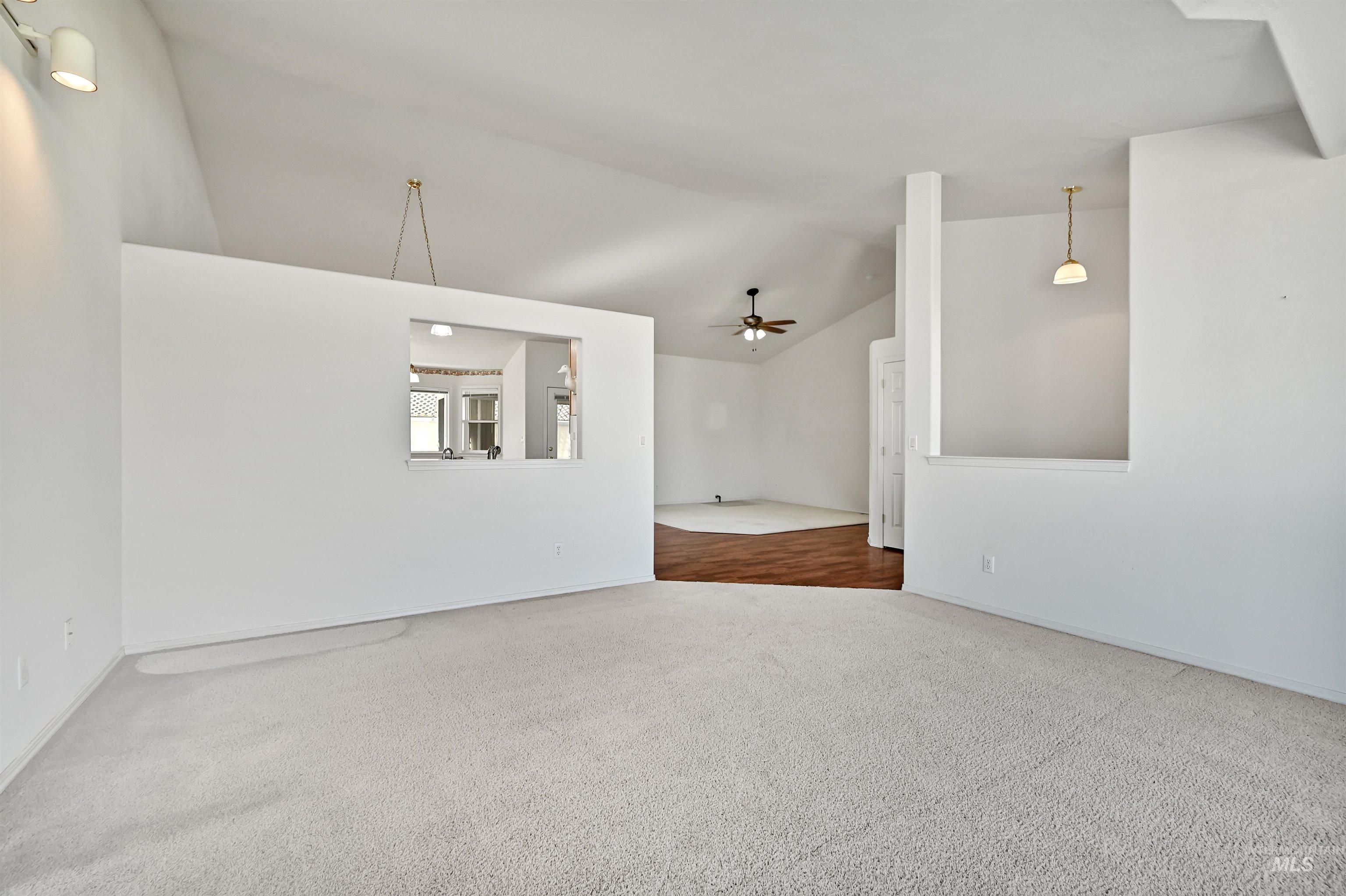 112 Country Lane Loop, Payette, Idaho 83661, 2 Bedrooms, 2 Bathrooms, Residential For Sale, Price $349,900, 99001100