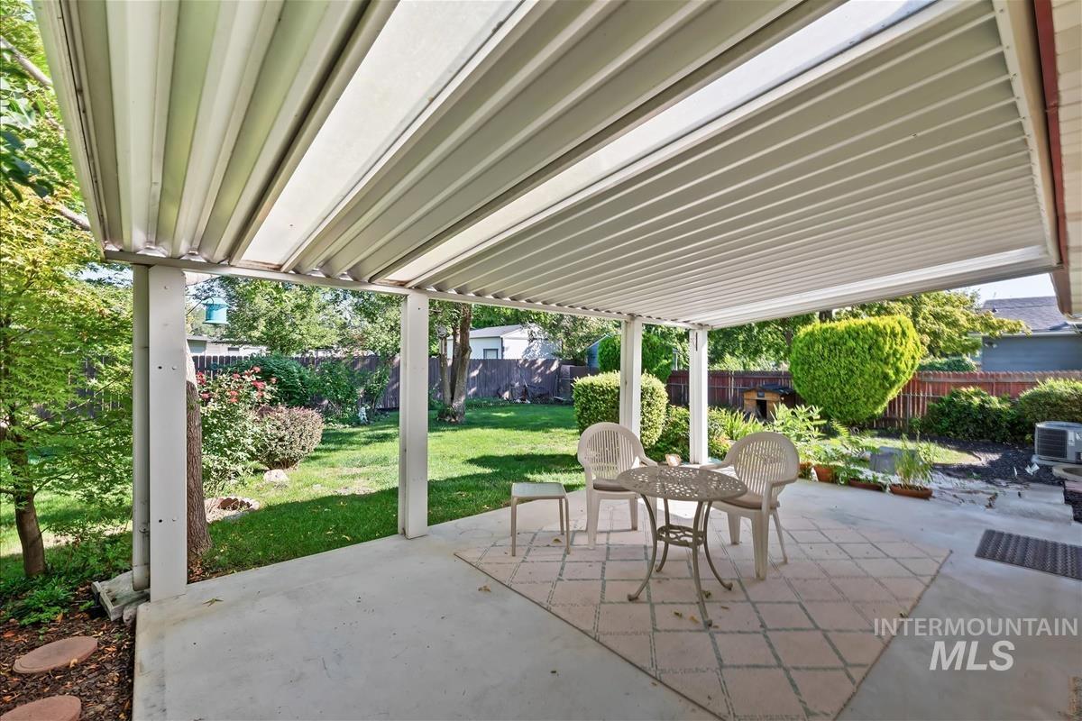3826 W Pasadena Dr, Boise, Idaho 83705, 3 Bedrooms, 2 Bathrooms, Residential For Sale, Price $449,000, 99001106