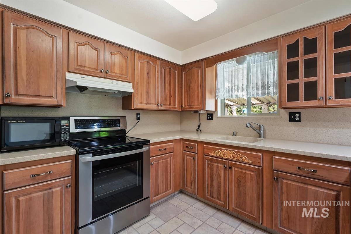 3826 W Pasadena Dr, Boise, Idaho 83705, 3 Bedrooms, 2 Bathrooms, Residential For Sale, Price $449,000, 99001106