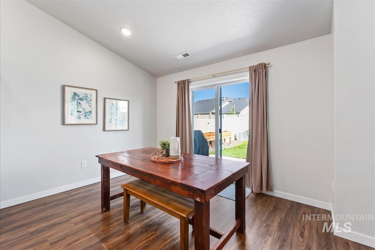 17296 N Nightjar Way, Nampa, Idaho 83687, 4 Bedrooms, 2 Bathrooms, Residential For Sale, Price $419,000, 99001107