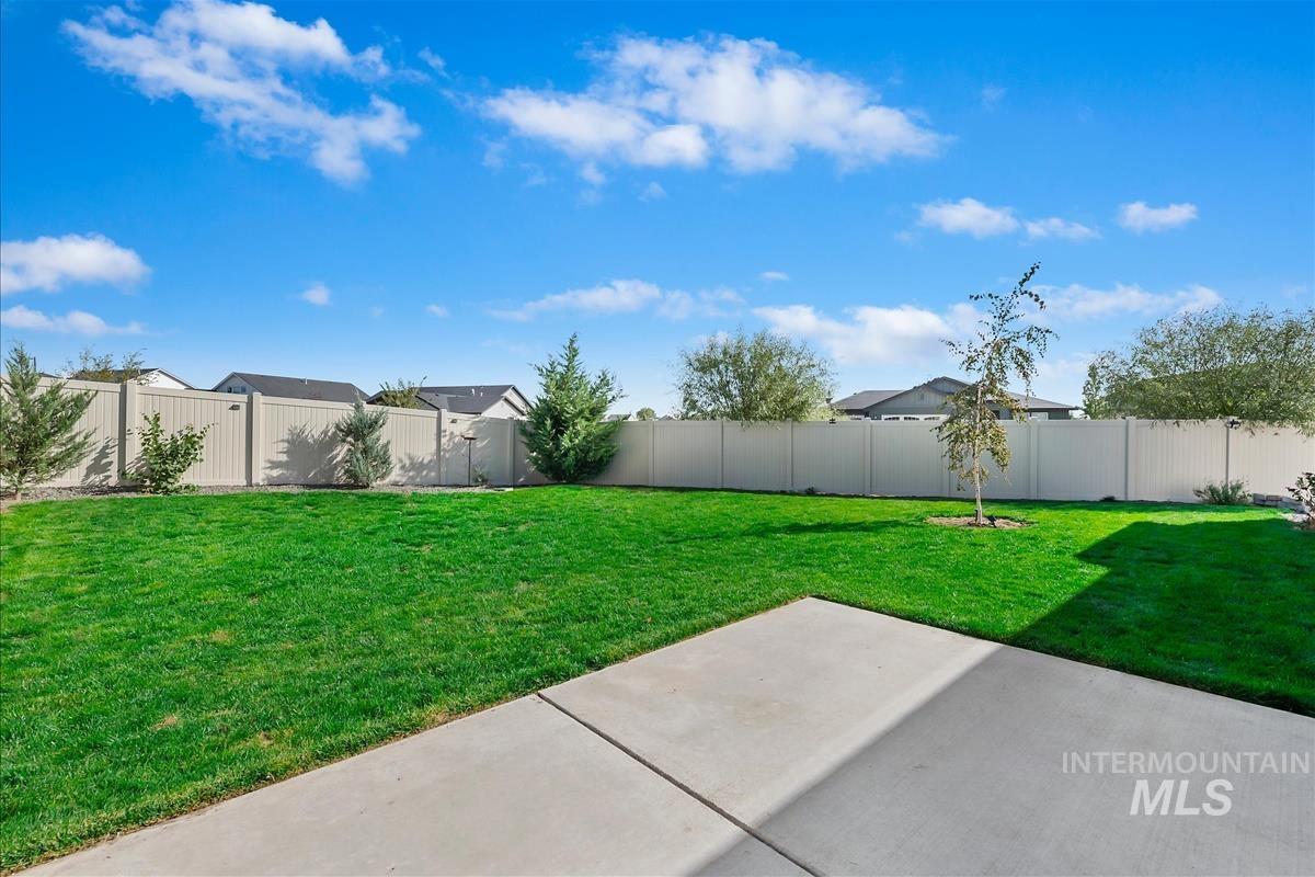 17296 N Nightjar Way, Nampa, Idaho 83687, 4 Bedrooms, 2 Bathrooms, Residential For Sale, Price $419,000, 99001107