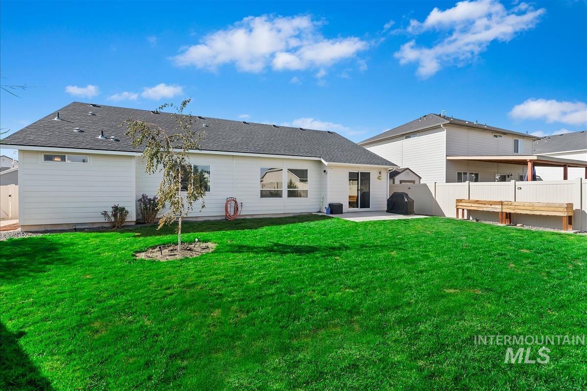 17296 N Nightjar Way, Nampa, Idaho 83687, 4 Bedrooms, 2 Bathrooms, Residential For Sale, Price $419,000, 99001107