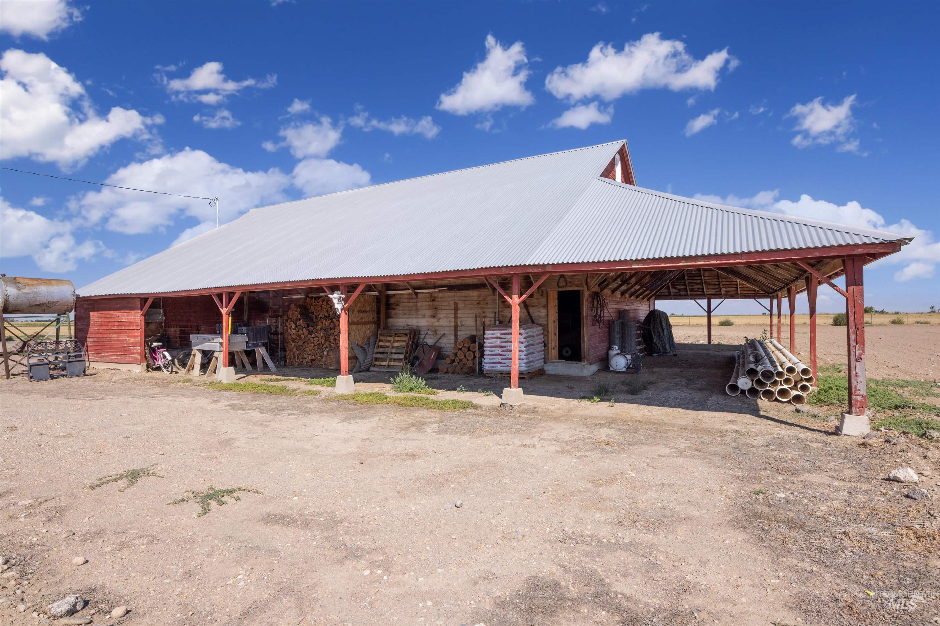 4574 Bennett Rd, Kuna, Idaho 83634, 5 Bedrooms, 3 Bathrooms, Residential For Sale, Price $899,000, 99001108