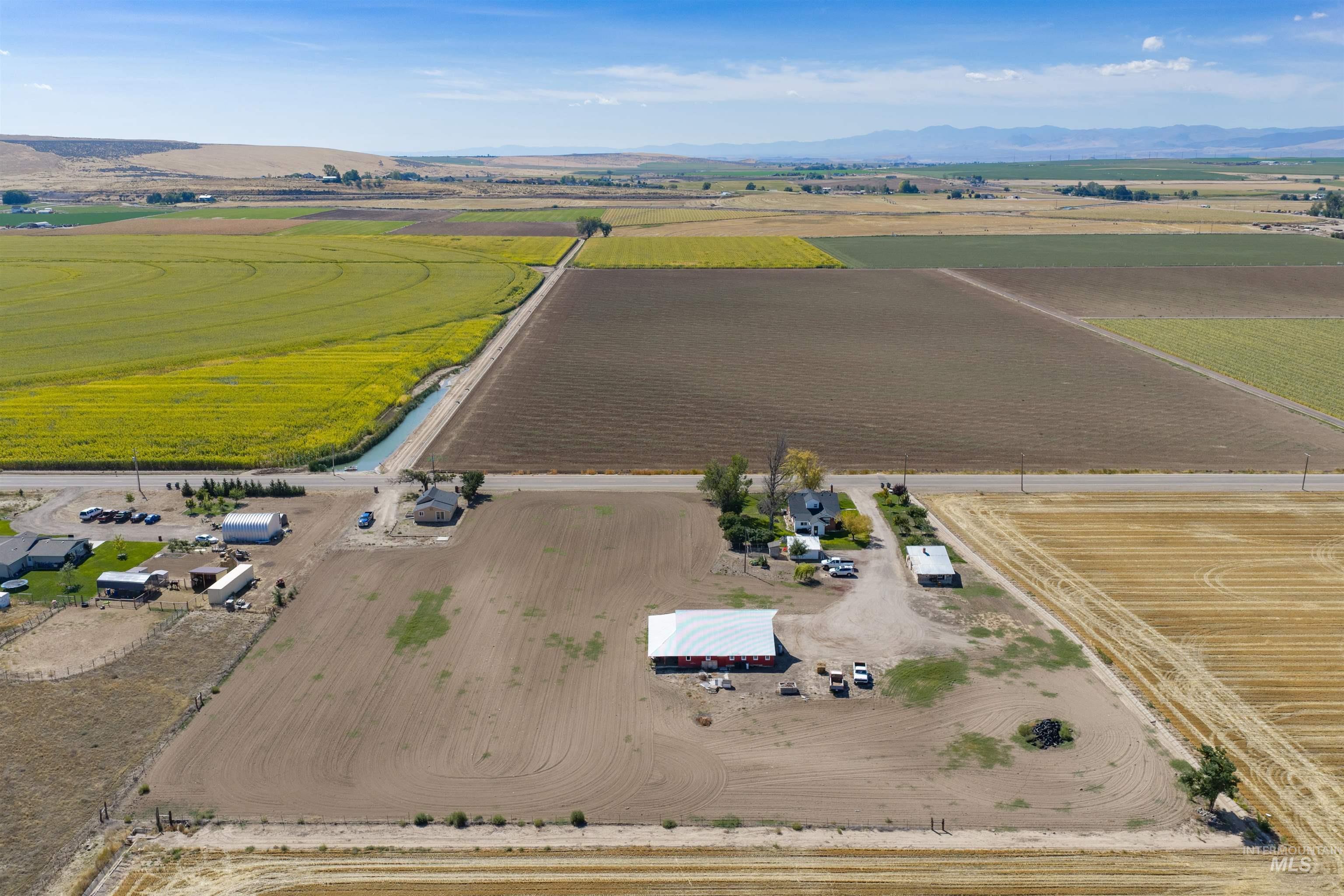4574 Bennett Rd, Kuna, Idaho 83634, 5 Bedrooms, 3 Bathrooms, Residential For Sale, Price $899,000, 99001108