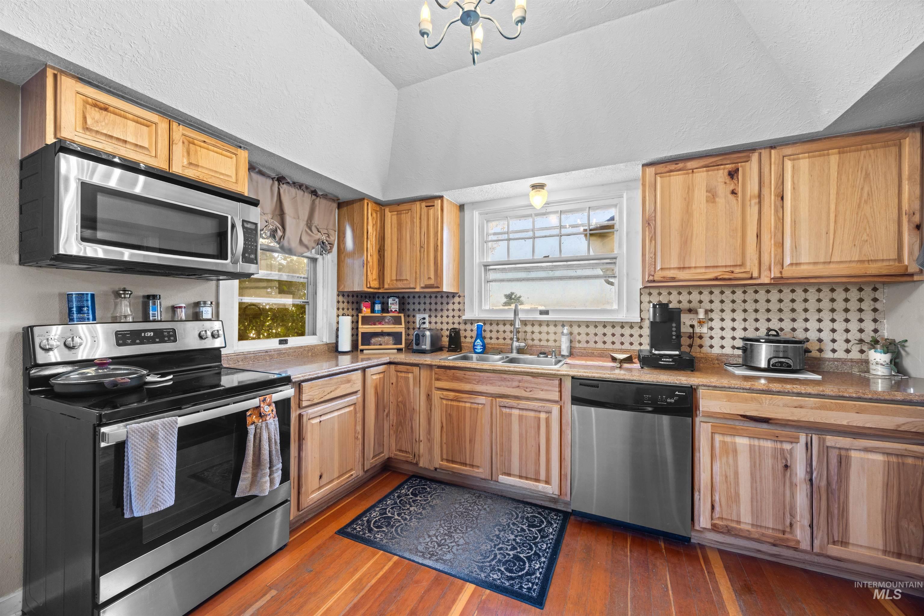 4574 Bennett Rd, Kuna, Idaho 83634, 5 Bedrooms, 3 Bathrooms, Residential For Sale, Price $899,000, 99001108