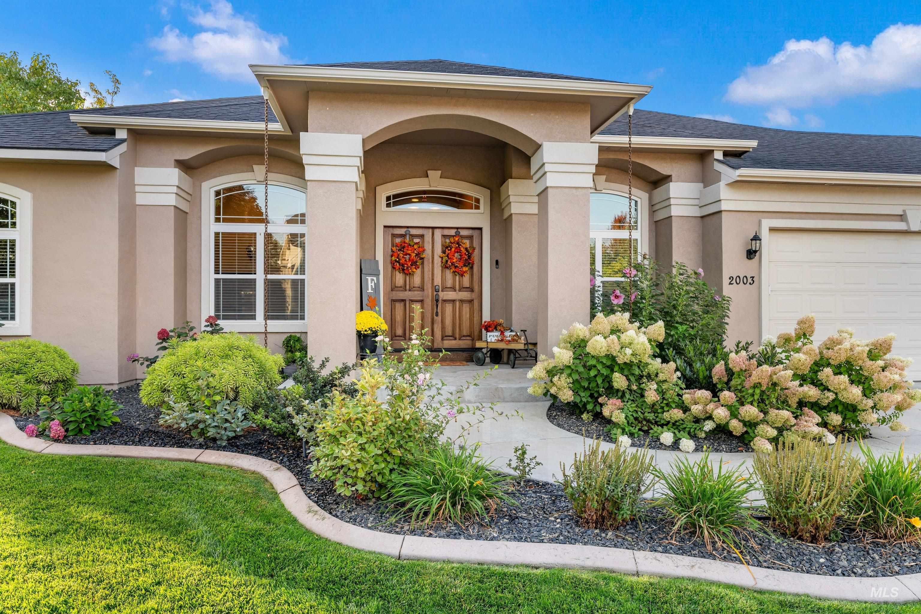 2003 W Silver Creek Drive, Nampa, Idaho 83686, 3 Bedrooms, 2 Bathrooms, Residential For Sale, Price $540,000,MLS 99001118