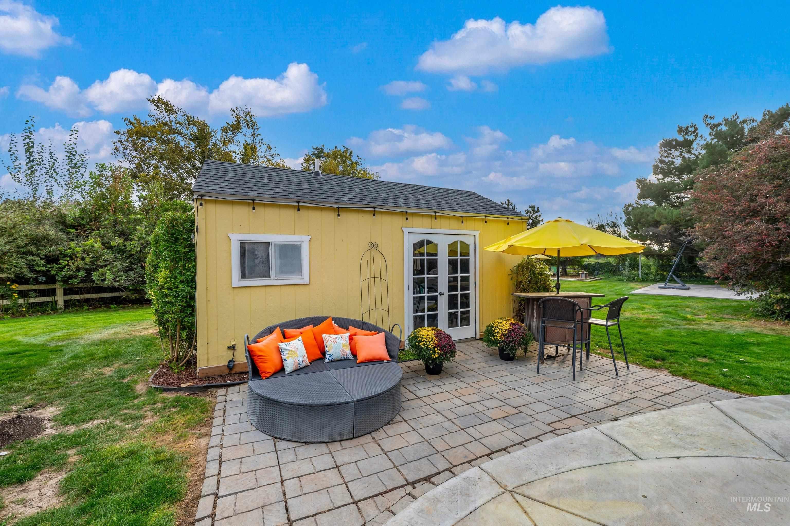 6751 N Barney Lane, Meridian, Idaho 83646, 5 Bedrooms, 2.5 Bathrooms, Residential For Sale, Price $1,400,000, 99001128