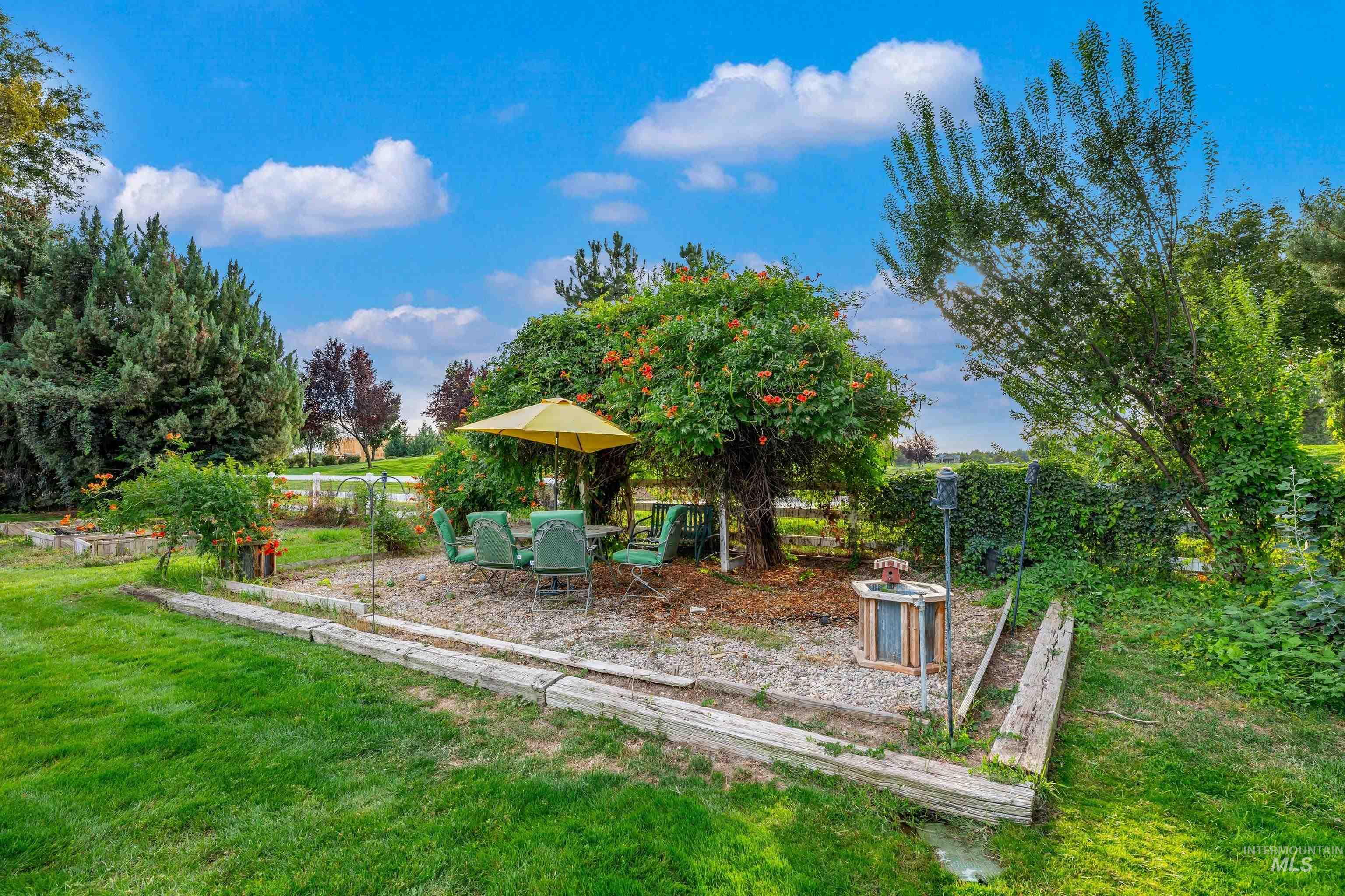 6751 N Barney Lane, Meridian, Idaho 83646, 5 Bedrooms, 2.5 Bathrooms, Residential For Sale, Price $1,400,000, 99001128
