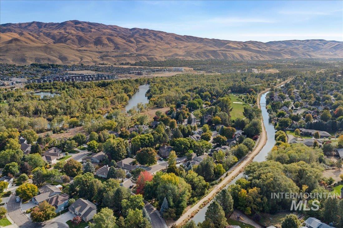 3064 E Nature Dr, Boise, Idaho 83706, 4 Bedrooms, 2.5 Bathrooms, Residential For Sale, Price $1,680,000, 99001132