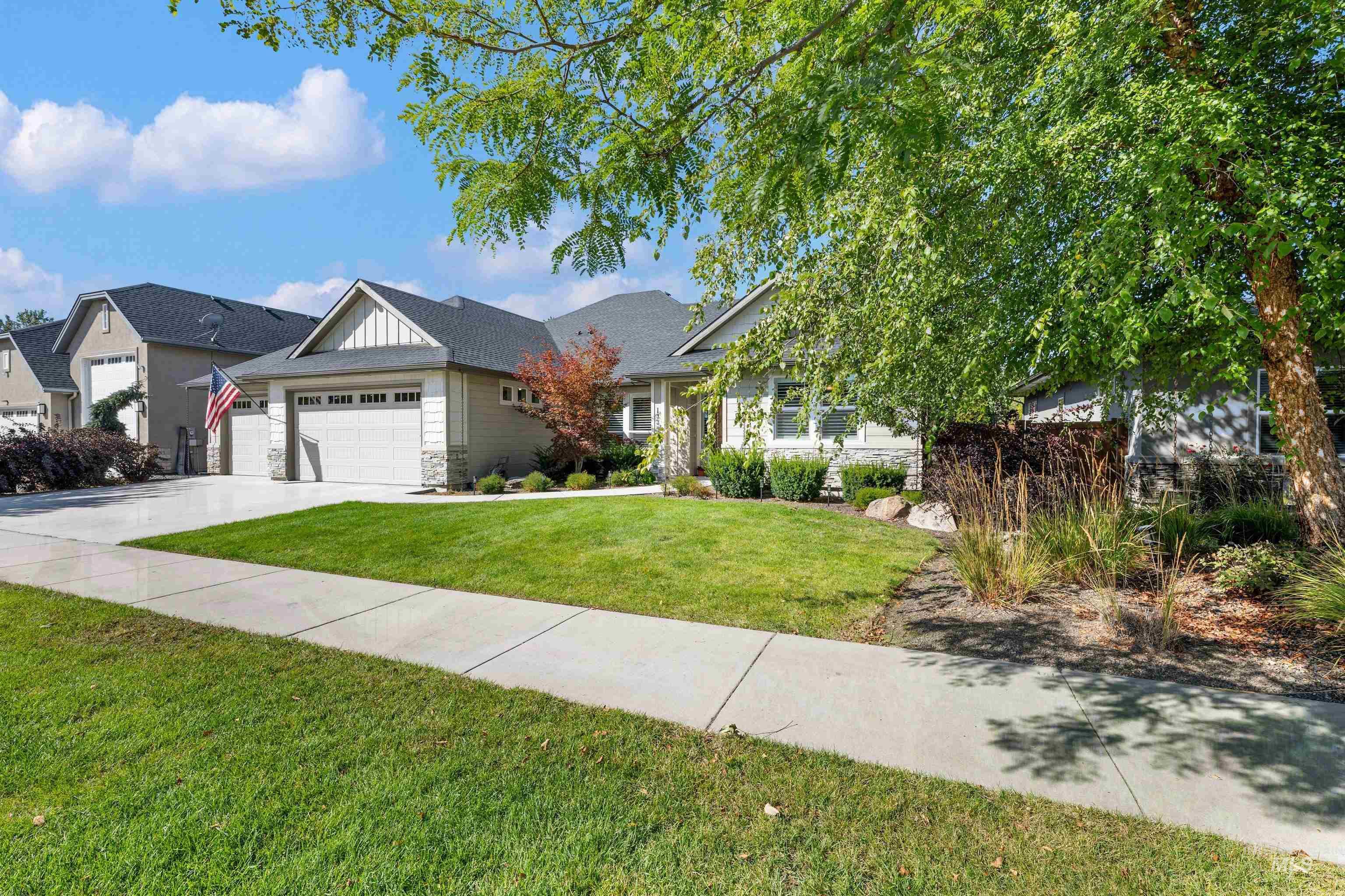 133 S Baxter Way, Eagle, Idaho 83616, 4 Bedrooms, 2.5 Bathrooms, Residential For Sale, Price $759,000, 99001136