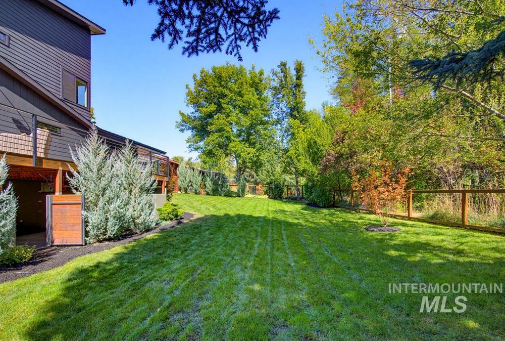 3132 N Crane Creek Rd, Boise, Idaho 83702, 4 Bedrooms, 3 Bathrooms, Residential For Sale, Price $1,680,000, 99001137