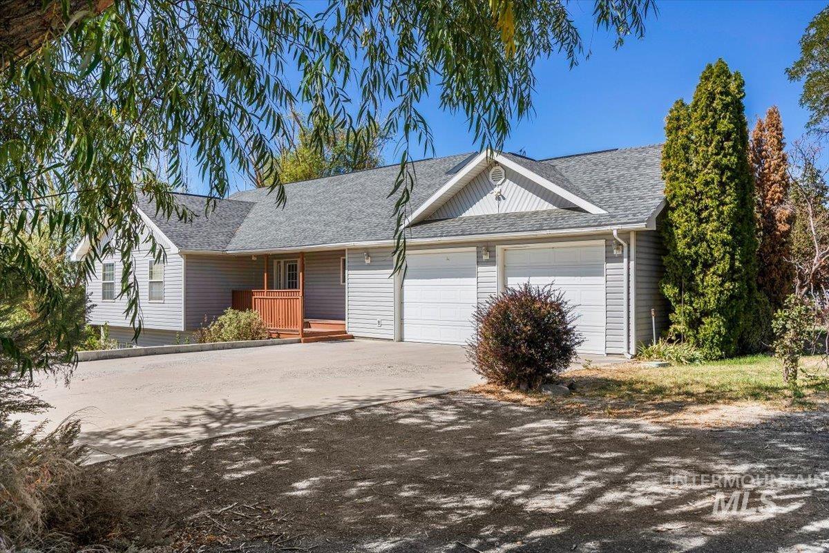 1354 E 4400 N, Buhl, Idaho 83316, 5 Bedrooms, 3 Bathrooms, Residential For Sale, Price $799,999, 99001138