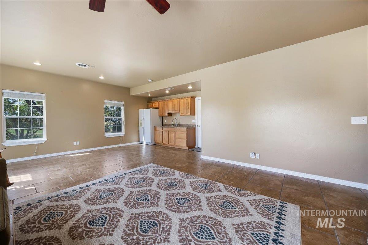 1354 E 4400 N, Buhl, Idaho 83316, 5 Bedrooms, 3 Bathrooms, Residential For Sale, Price $799,999, 99001138