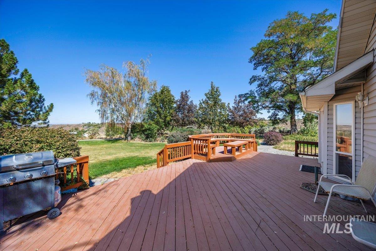 1354 E 4400 N, Buhl, Idaho 83316, 5 Bedrooms, 3 Bathrooms, Residential For Sale, Price $799,999, 99001138
