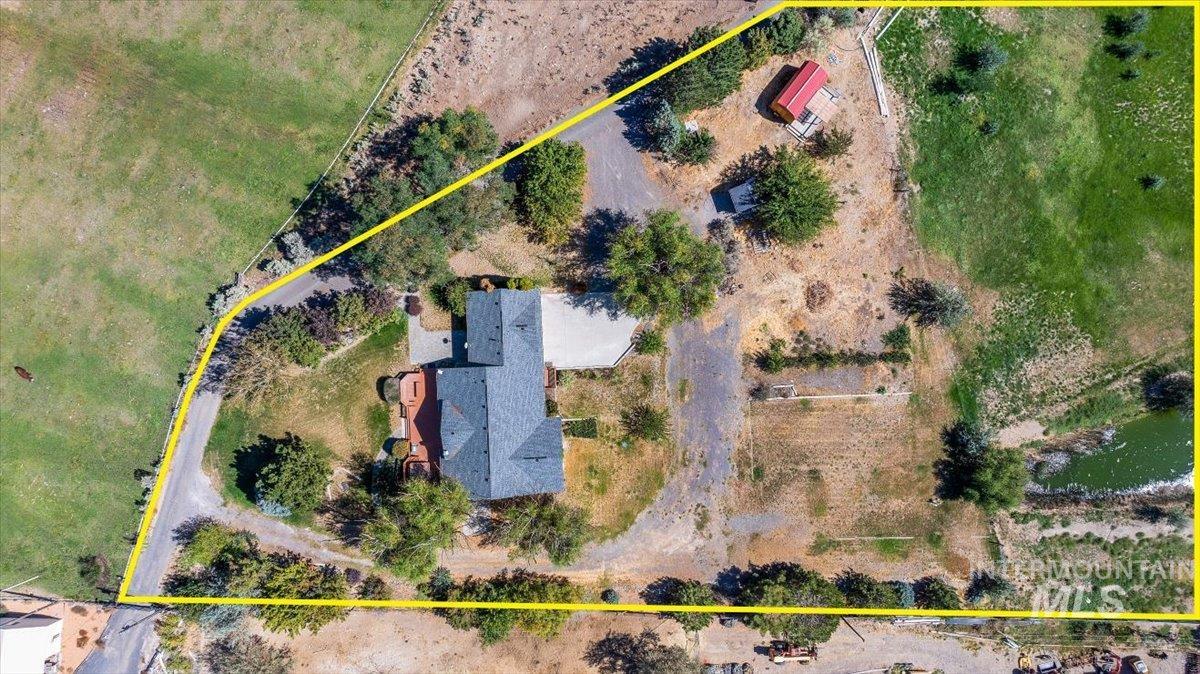 1354 E 4400 N, Buhl, Idaho 83316, 5 Bedrooms, 3 Bathrooms, Residential For Sale, Price $799,999, 99001138