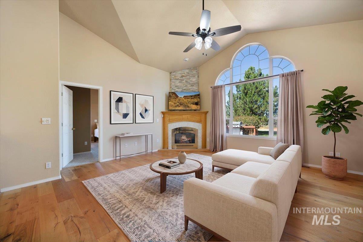 1354 E 4400 N, Buhl, Idaho 83316, 5 Bedrooms, 3 Bathrooms, Residential For Sale, Price $799,999, 99001138